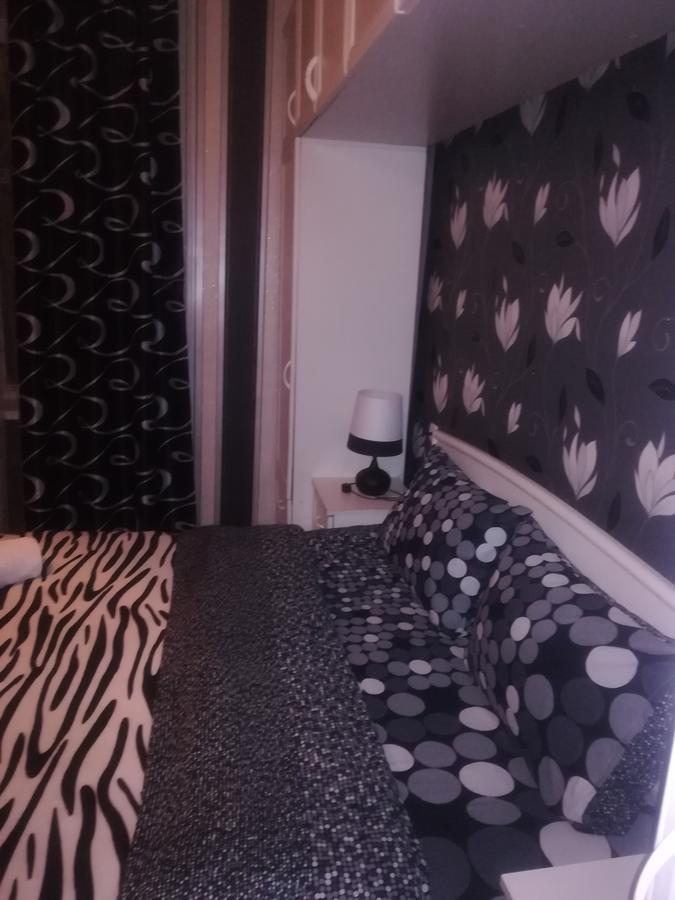 Nikoloz Guesthouse Kazbegi Dış mekan fotoğraf